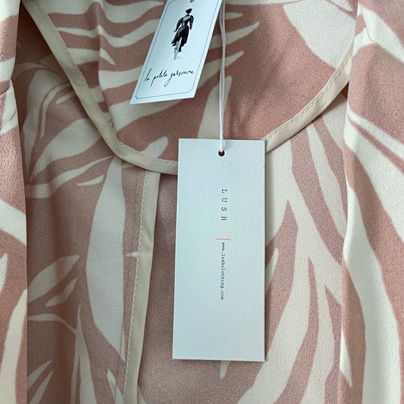 NWT Lush Dusty Rose Palm Leaf Blazer - Picture 9 of 11